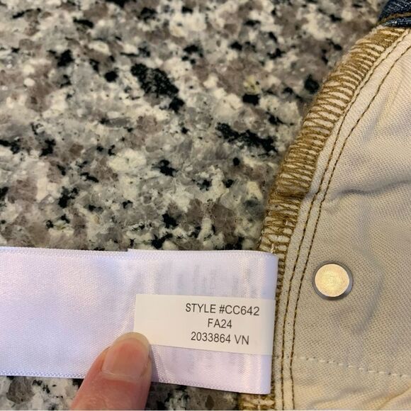 J Crew Jeans 26P - Picture 10 of 10